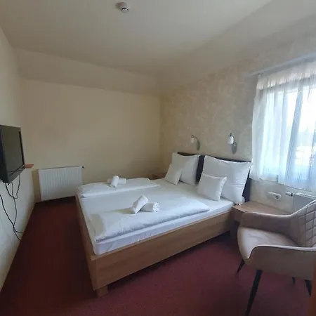 Corvina Hotel-restaurant